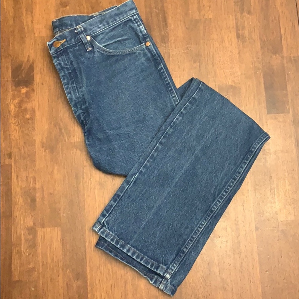 Men’s Wrangler Straight Leg Jeans